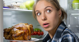 Tavuk Zehirlenme Belirtileri Nelerdir?: Tavuk Eti Tüketiminde Dikkat Edilmesi Gerekenler! Eğer Bu Belirtiler Varsa Derhal Doktora Koşun