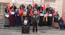 HDP Önündeki Evlat Nöbetine Bir Aile Daha Katıldı: Artık Dayanamıyoruz