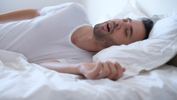 Uyku Apnesi Kilo Alımına Neden Olur mu?