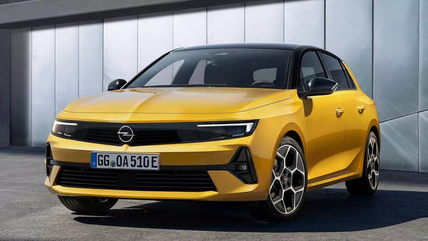 Yeni Astra piyasaya çıktı, Opel bir de müjde verdi: 0,99 faiz ile kredi verecek!