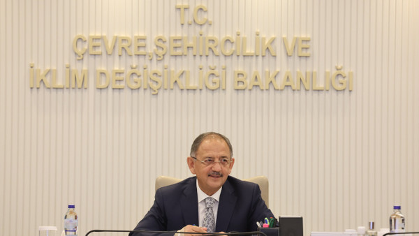 Bakan Özhaseki: İslahiye'de evleri hızla tamamlayıp teslim edeceğiz