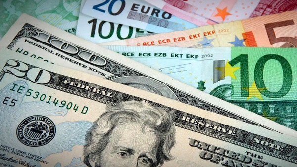 Dolar ve Euro'da son durum... Dolar alacaklar dikkat