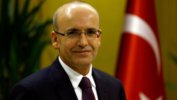 Mehmet Şimşek'ten enflasyonla mücadele mesajı: Merkez Bankası'na destek vereceğiz