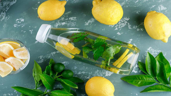 Limonları Buzdolabında Saklamayın! İşte Daha Uzun Süre Taze Kalmasını Sağlayacak Yöntem…