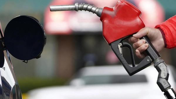 Benzin ve motorine yine zam geliyor: KDV ve ÖTV zamları benzine yansıdı! Güncel benzin fiyatları