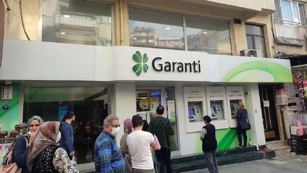 Garanti Bankası Hesabı Olanları Sevindiren Haber: Ağustos Ayında Mobil Başvurularla 1.500 TL Hediye!