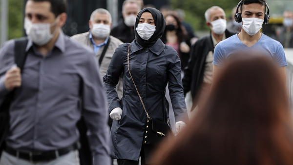 Eris Varyantı: Maske Zorunluluğu Geri Mi Dönüyor? DSÖ'nün Uyarısı ve Detaylar