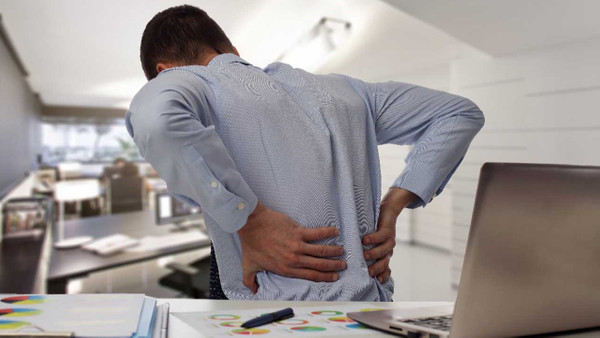 Saatlerce masa basa başında çalışmanın bedeli kamburluk!Kas ve eklem ağrıları nasıl teşhis ediliyor?