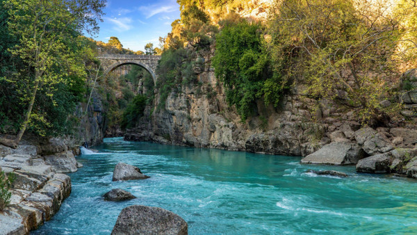 Antalya piknik yapılacak yerler nerelerde var: Köprülü Kanyon Milli Parkı, Kurşunlu Şelalesi Tabiat