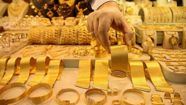 Altın Fiyatları Düşüşte: 8 Eylül 2023’te Gram, Çeyrek ve Ons Altın Ne Kadar?