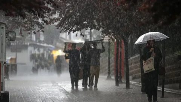 Meteoroloji'den 15 il için kuvvetli yağış uyarısı! İstanbul'da hava nasıl olacak?