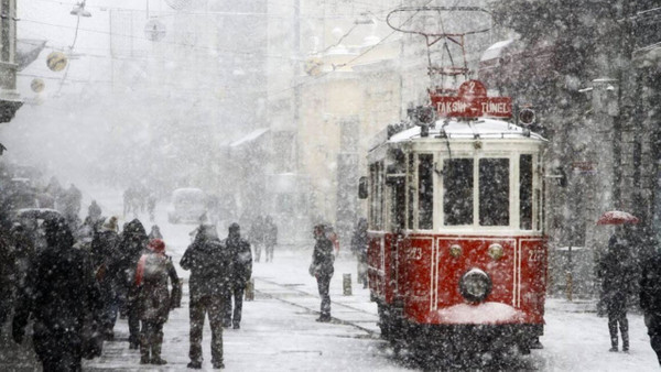 Meteoroloji'den son dakika kar yağışı ve sağanak uyarısı! İstanbul'a kırmızı alarm: Ordu, Giresun...