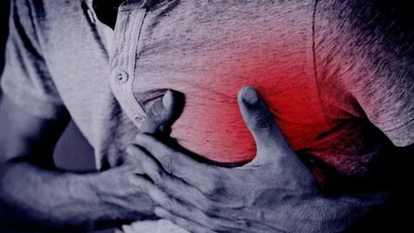 Kalbinizden gelen sinyalleri dikkate alın: kalp krizi riskini azaltmanın 8 yolu