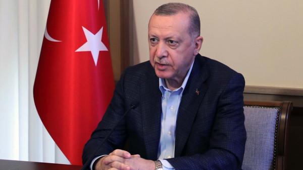 Asgari Ücret 2023 İçin Cumhurbaşkanı Erdoğan'dan Zam Müjdesi: İlk Rakam Ortaya Çıktı