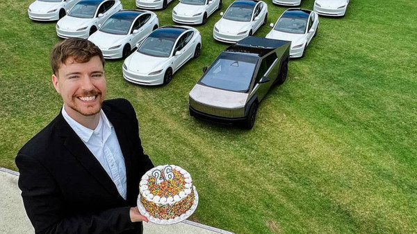 Youtuber MrBeast doğum gününde 26 Tesla dağıtacak
