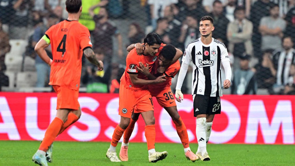 Beşiktaş 2’de 0 Yaptı: Frankfurt’a 3-1 Yenildi