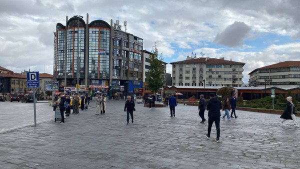 Sivas'ta 10 Dakika Arayla İki Deprem Oldu