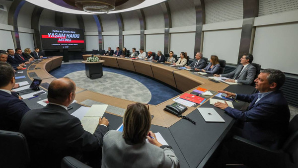 CHP MYK'den Dikkat Çeken Miting Kararı