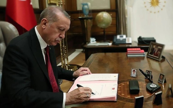 Cumhurbaşkanı Erdoğan'dan Atamalar ve Görevden Almalar! Karar Resmi Gazete'de