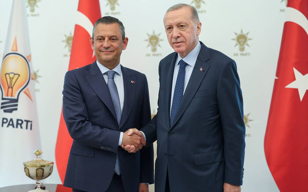 Erdoğan -Özel görüşmesi 1,5 saat sürdü! Görüşmeden detaylar