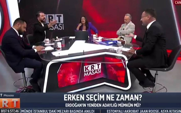 KRT TV Canlı Yayınında ‘Yırtık Don’ Kavgası