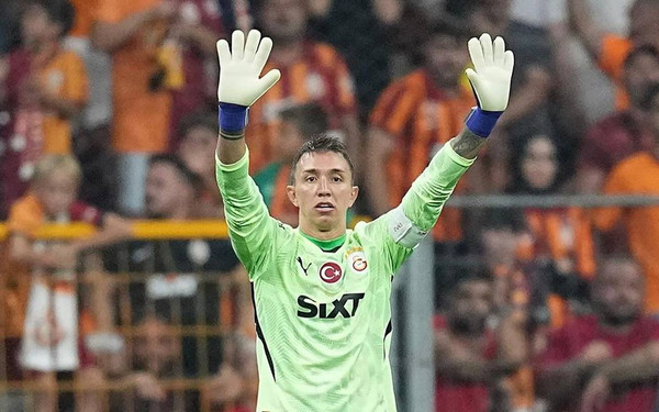 UEFA, Fernando Muslera’ya Acımadı