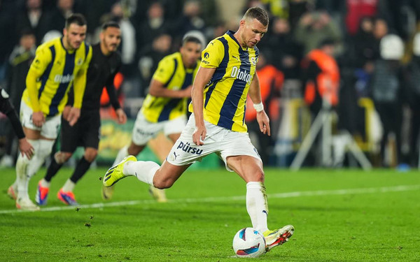 Fenerbahçe, Hatayspor’u Evinde 2 Golle Geçti