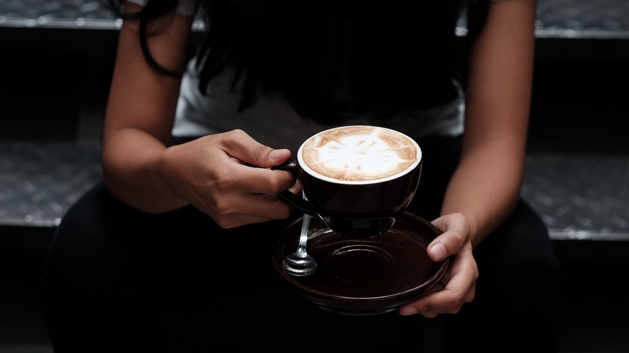 Kriz Kahve Fiyatlarını da Vurdu, Herkes Tarif Araştırmaya Başladı: Evde Cappuccino Nasıl Yapılır? - Resim: 1