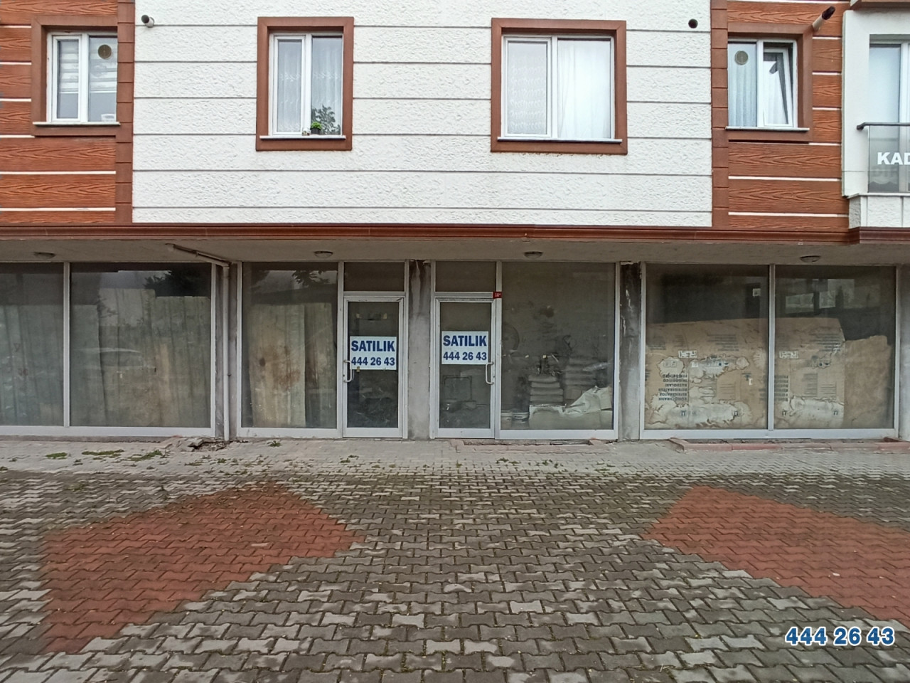 İstanbul'da satılık dükkan arayanlara kaçırılmayacak fırsat! O banka, Sancaktepe'de 250 metrekarelik dükkanı 1 milyon TL'den satışa sundu! - Resim : 1