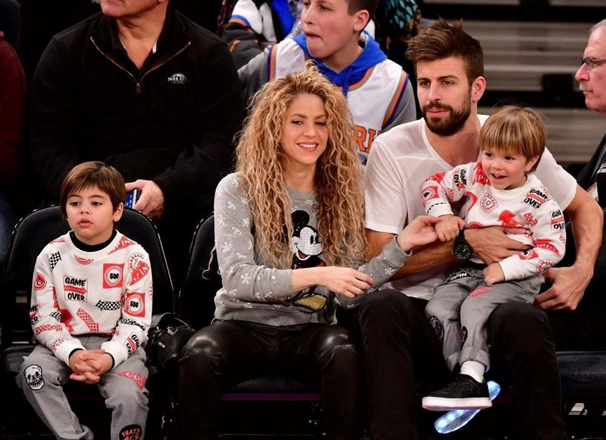 Shakira'ya başka bir kadınla yakalanan Gerard Pique, boşanma davasından sonra yeni bir aşka yelken açtı! Kendisinden tam 12 yaş küçük... - Resim : 1