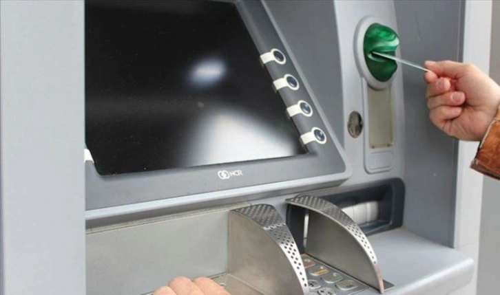 ATM paranızı yuttuysa, korkmayın! Mahkeme kararı var! Tüketici Dernekleri Federasyonu Genel Başkanı uyardı, sürecin peşini bırakmayın! - Resim : 1