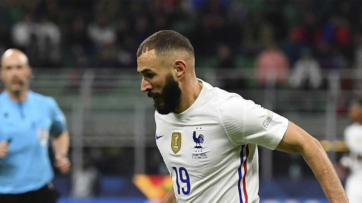 Dünya Kupası maçları bitti, dedikodusu bitmedi! Fransız yıldız Karim Benzema, Fransa Cumhurbaşkanı Emmanuel Macron’ın teklifini reddetti! - Resim : 1