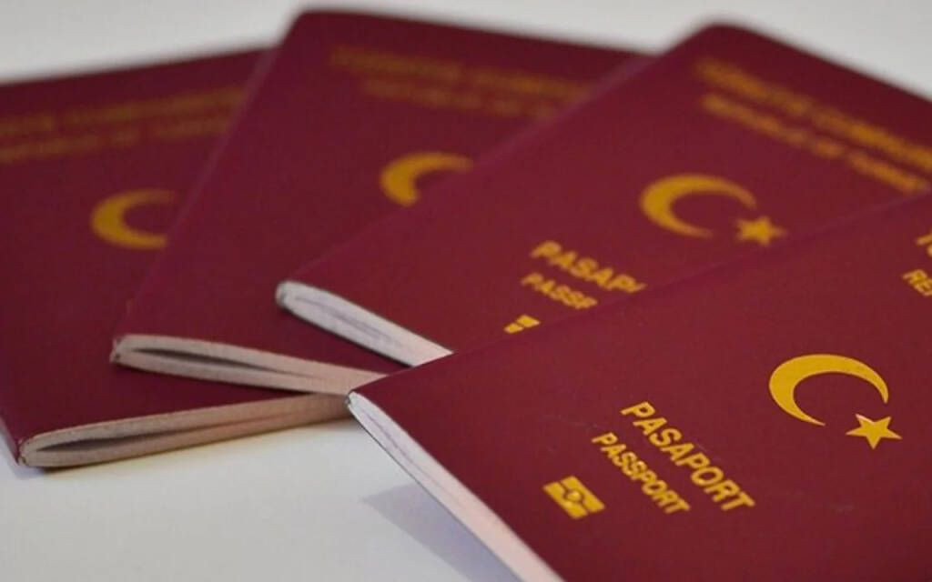 Zamlar devam ediyor: Resmi Gazete'de yayımlandı Noter, pasaport ve vize harçlarına zam yapıldı!  Harçlar Kanunu'nda yer alan vergilerde artışa gidiliyor - Resim: 2