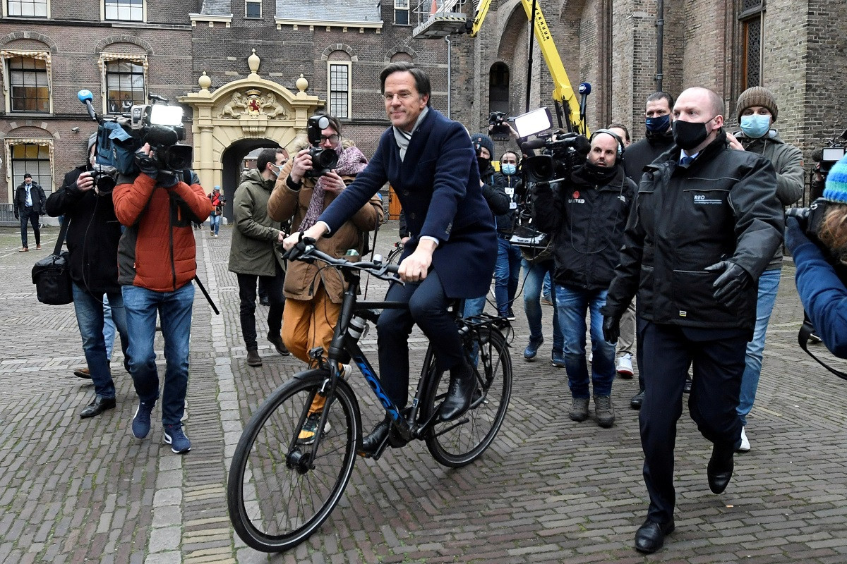 Son dakika: Hollanda'da hükümet düştü: Koalisyon Hükümeti Çöktü - Resim : 1