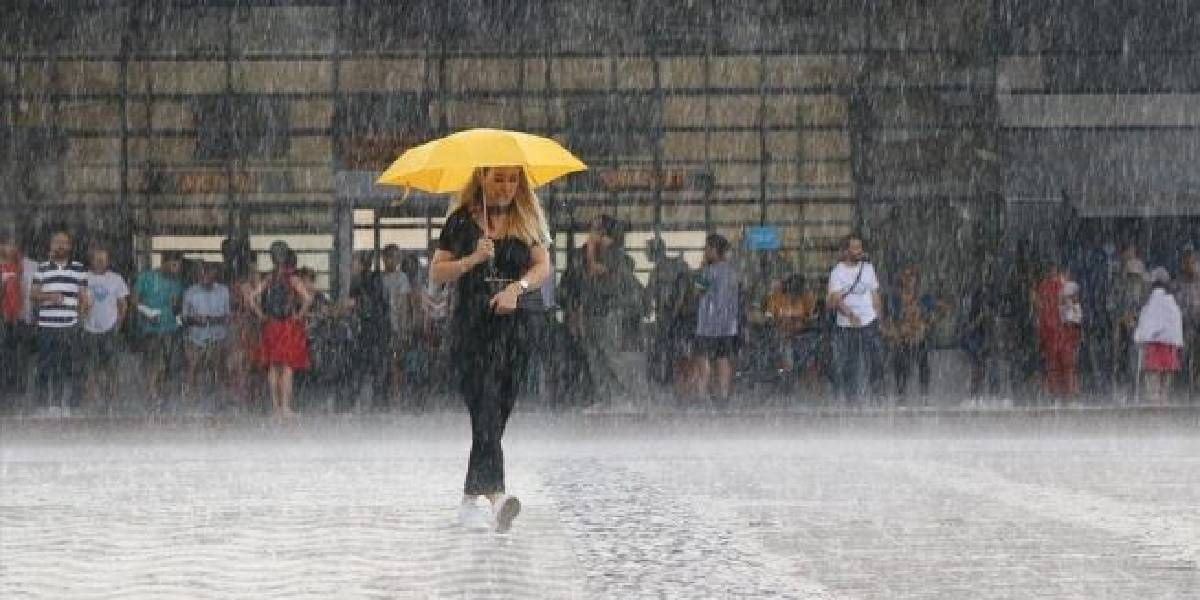 Meteoroloji'den sağanak yağış uyarısı geldi: Türkiye’nin bir yanı kavruluyor bir yanı selle boğuşuyor! İşte bölge bölge hava durumu - Resim: 1