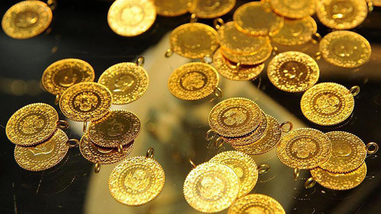 26 Temmuz Altın fiyatları ne kadar oldu? Fed faiz kararı sonrası altın fiyatları nasıl etkilenecek? Gram altın kaç para?