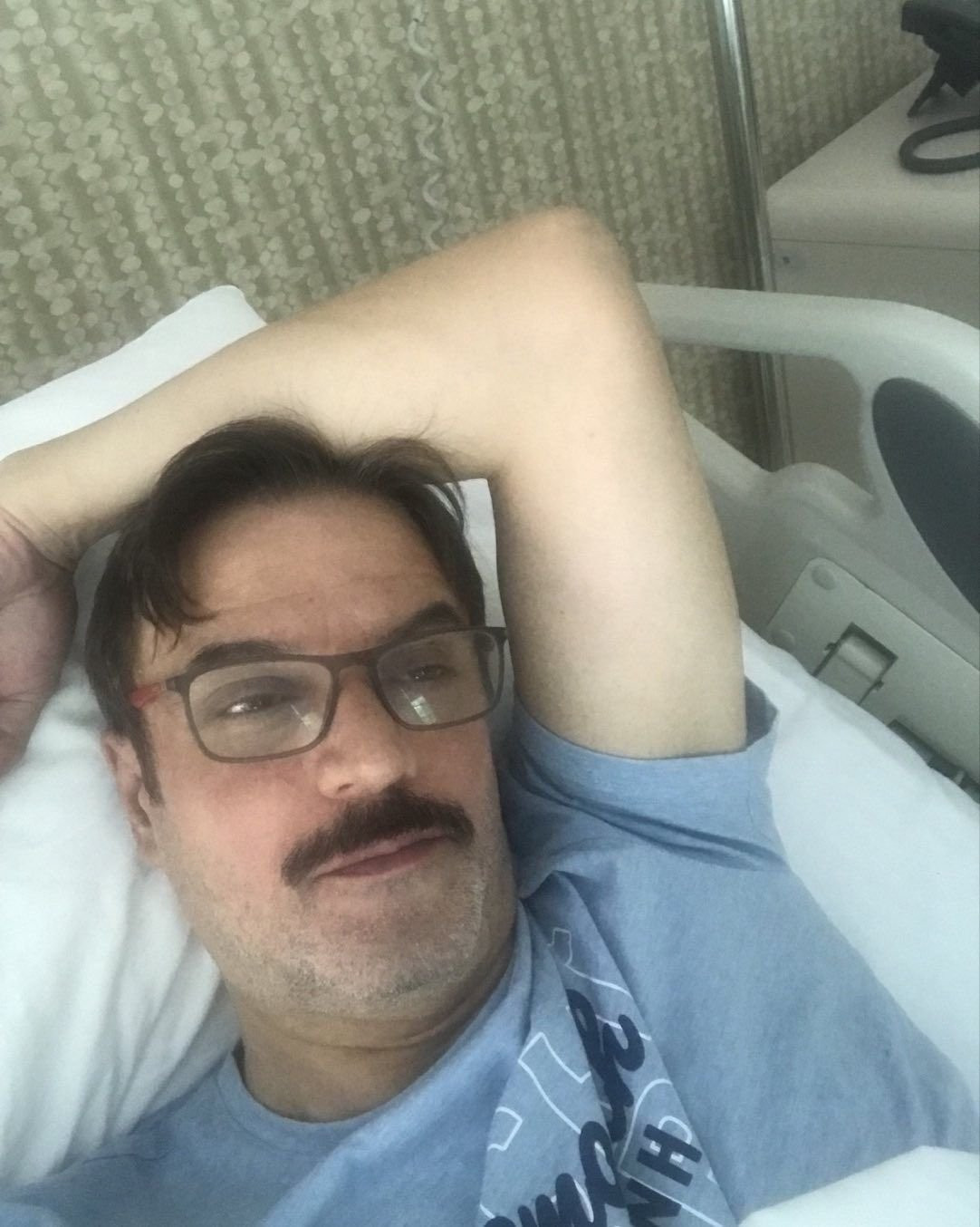 Ufuk Özkan hasta yatağında son durumunu paylaştı: Doktorlar 1 yıl ömür biçmişti karaciğer nakli olacaktı - Resim : 2