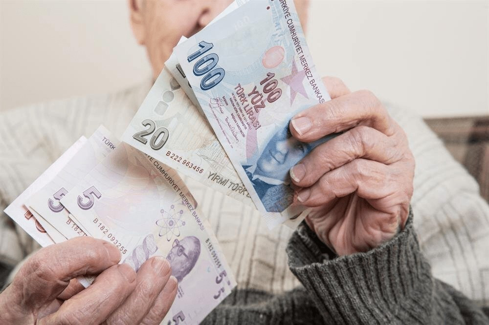 SSK ve BAĞ-KUR emekli zam müjdesi: Emekliye yüzde 9,49 ek zam! 2024 SSK ve BAĞ-KUR emekli zam oranları belli oldu! En düşük emekli maaşı 11.500 TL! - Resim : 1