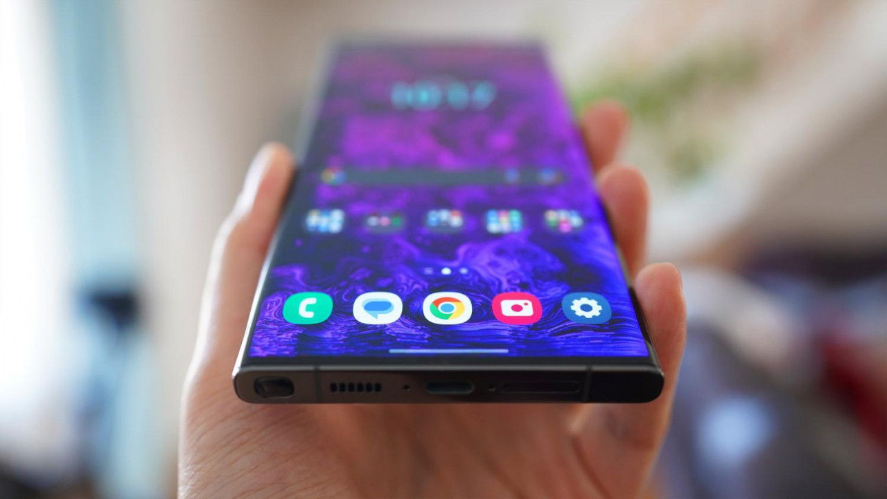 Yeni Gelişme: Galaxy S24 Serisi M13 OLED Panel İle Tanıtılacak - Ekran Kalitesiyle iPhone 15 Serisini Geride Bırakacak - Resim : 2