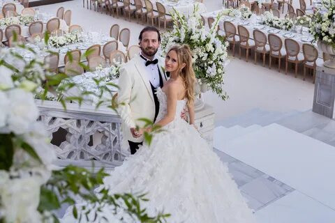 Yasemin Taciroğlu ve Ahmet Uras Görkemli Bir Düğünle Boğaz'da Evlendi. İşte Düğünden Görüntüler! - Resim : 1