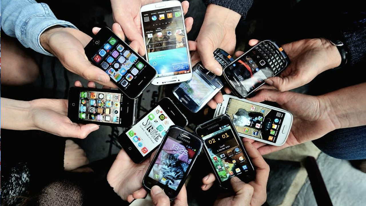 Öğrenciler Redmi marka telefonları kaç paraya alabilecek? Vergisiz alınacak telefon modelleri
