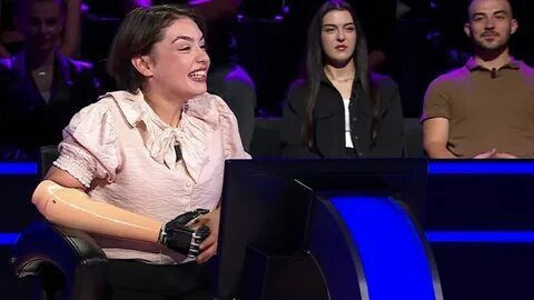 Kim Milyoner Olmak İster'den 1 milyon kazanan Rabia'dan gönülleri feth eden hareket: Parayı bakın ne yapacak - Resim: 3