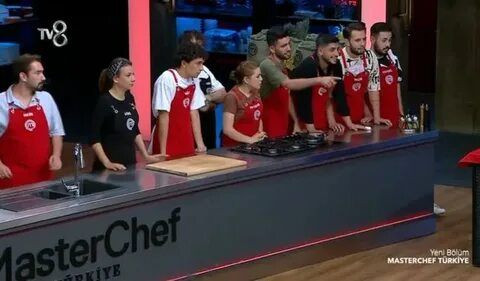 MasterChef'te Şok Eden Elenme:  Yarışmaya veda eden isim belli oldu. - Resim: 1