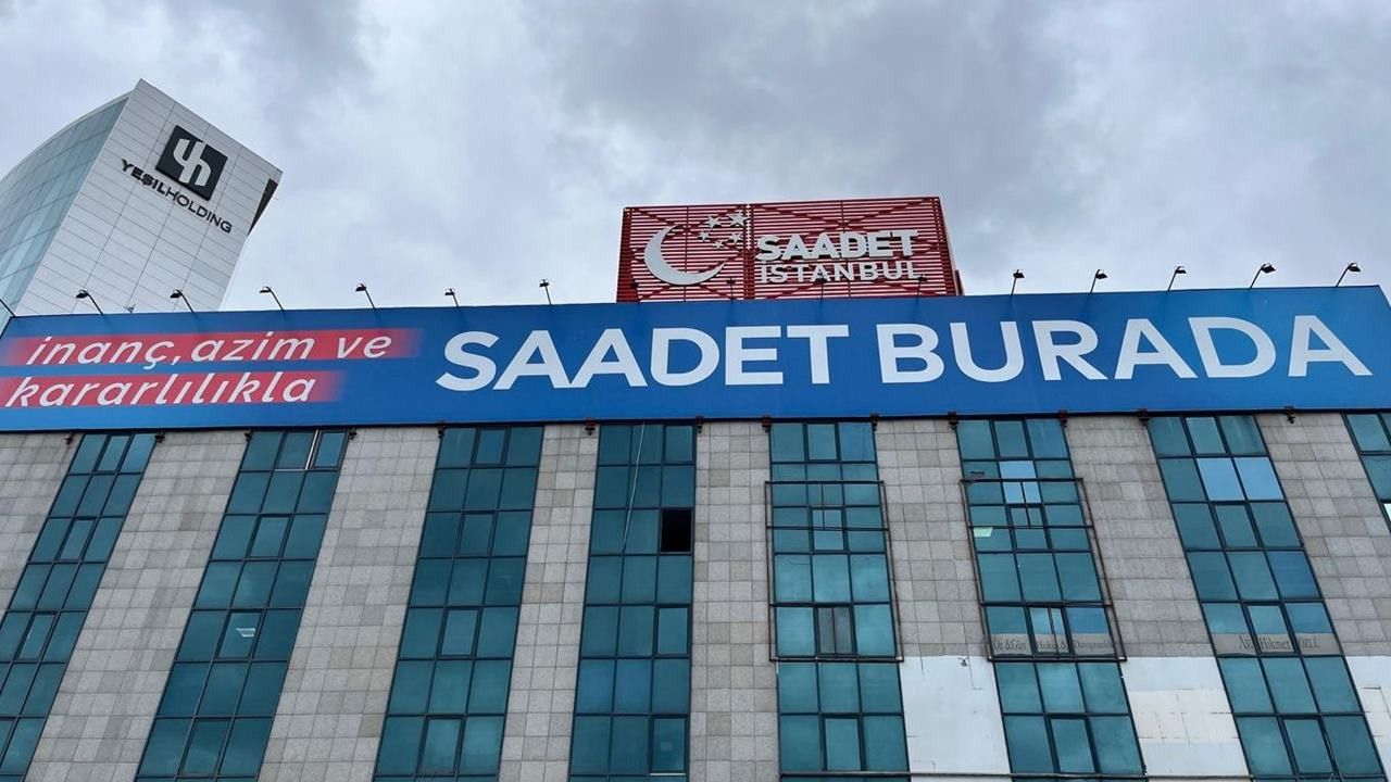 Saadet Partisi İstanbul Büyükşehir adayı Birol Aydın gösterildi