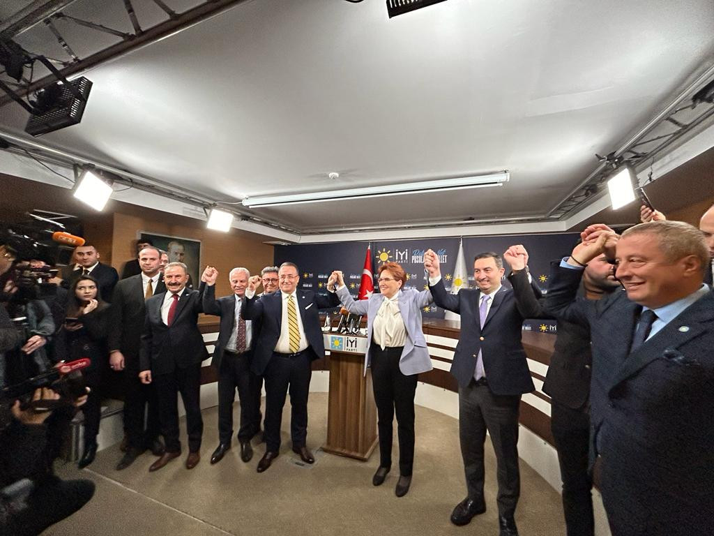 İYİ Parti'nin Ankara Büyükşehir Belediye Başkan adayı Cengiz Topel Yıldırım oldu - Resim : 2
