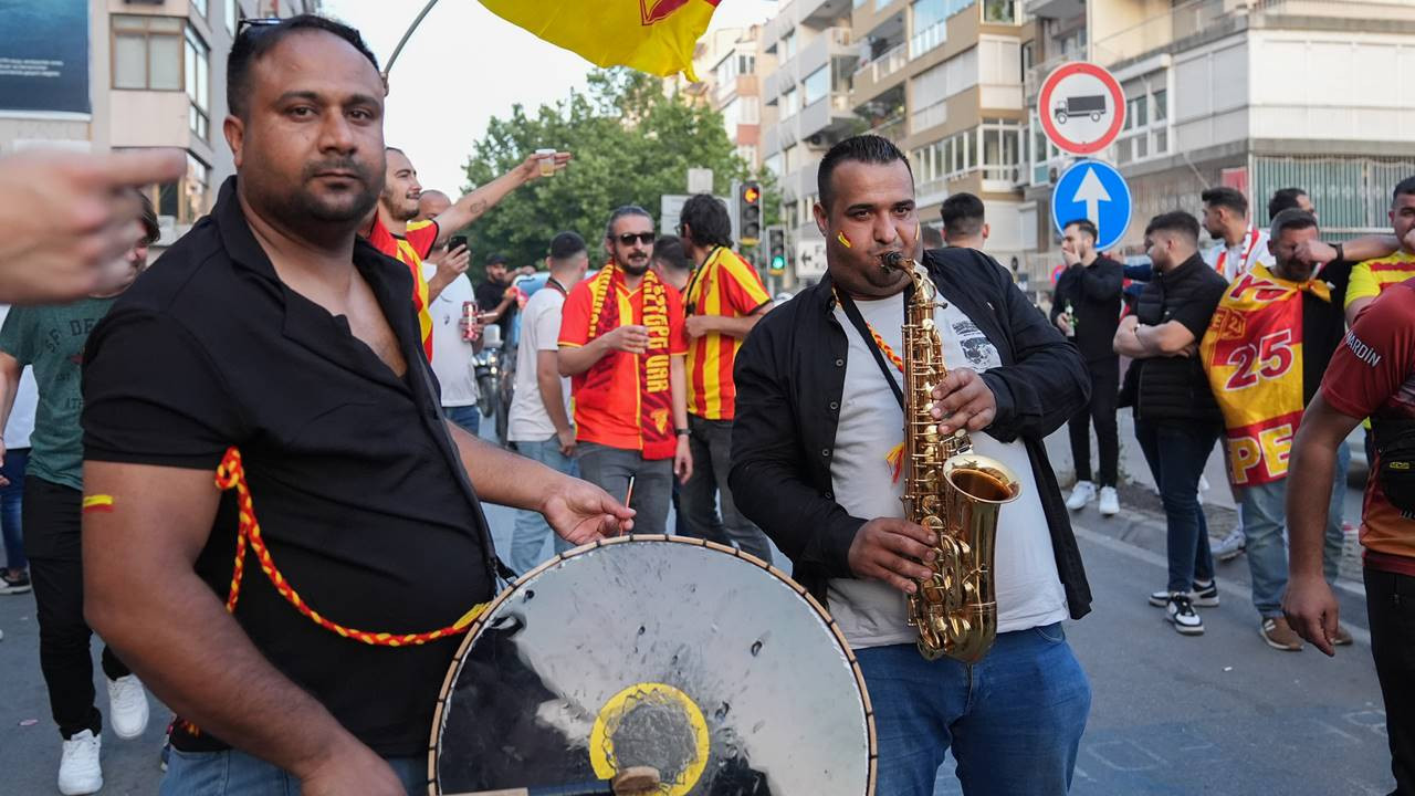 Ligin bitimine iki maç kala zaferini ilan etti! Göztepe iki sezon sonra Süper Lig'e yükseldi - Resim : 1