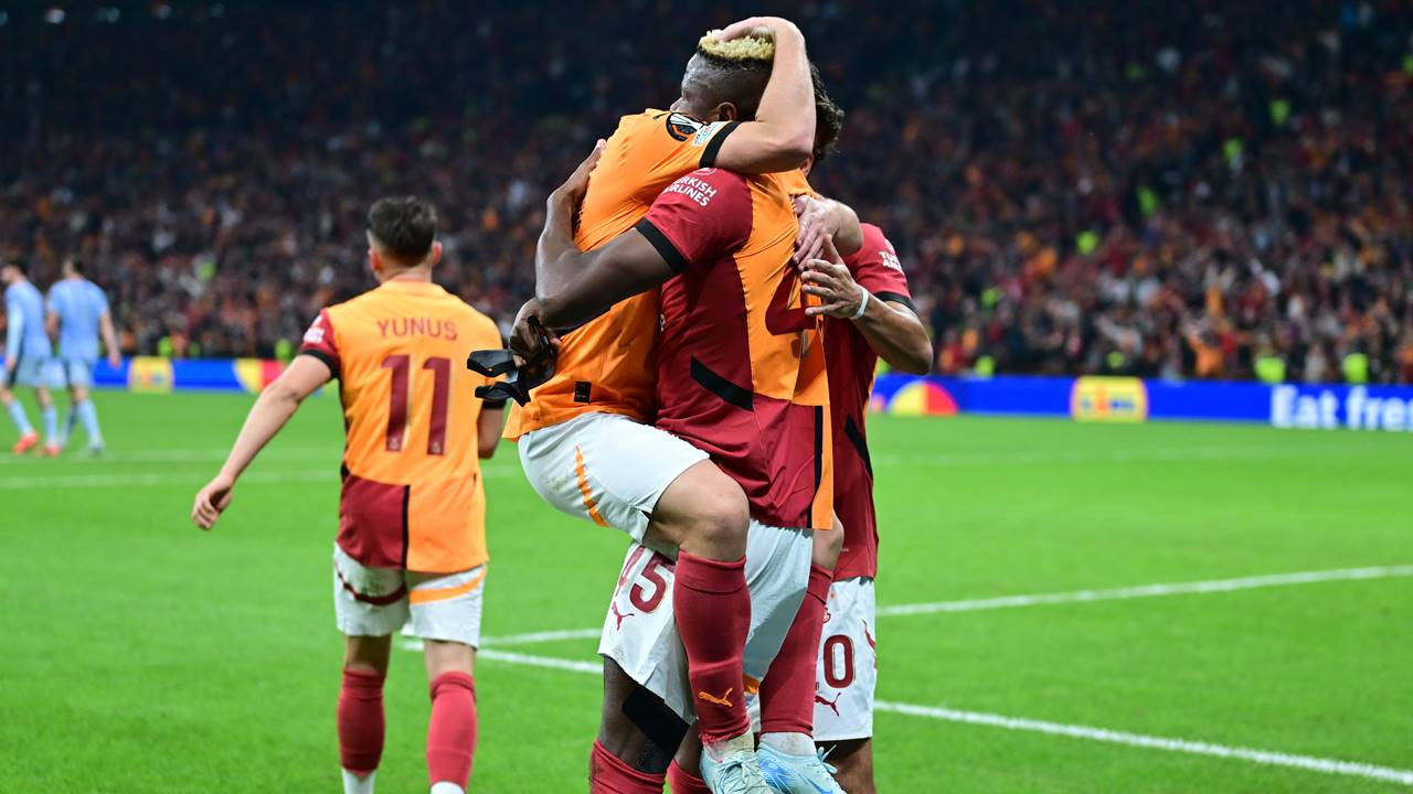 Galatasaray, Tottenham'ı 3-2'lik skorla mağlup etti! Liderliğe Oturdu